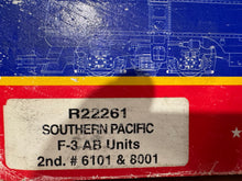 Load image into Gallery viewer, G - USA Trains R22261 Southern Pacific (Black Widow) F3A/B Locomotives G12359