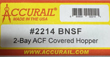 Load image into Gallery viewer, HO Scale - AccuRail 2214 BNSF 2-Bay ACF Covered Hopper Kit BNSF405877 HO11152
