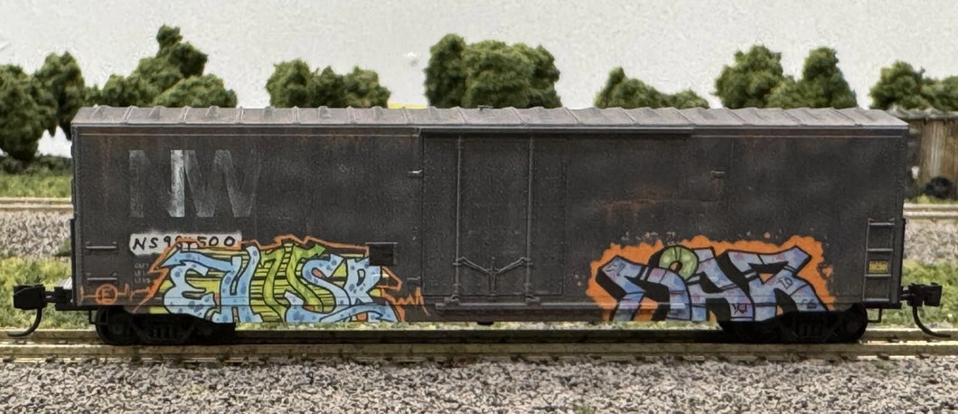 N - MTL 18144300 Norfolk Southern/ex-N&W 50' Plug Door Boxcar NS984500 N11678