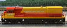 Load image into Gallery viewer, HO - Bachmann 0634 Southern Pacific GE U36B Diesel Locomotive #7030 HO11785
