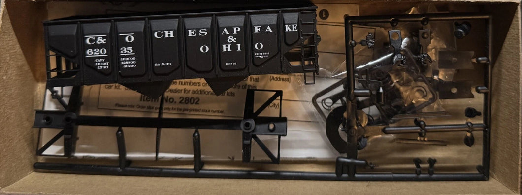HO - Accurail 2802 Chesapeake & Ohio Panel Side Twin Hopper Kit C&O62035 HO11802