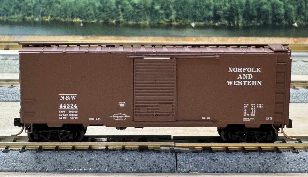 N Scale - MTL 20606 Norfolk & Western 40' Single Door Boxcar N&W44324 N11294