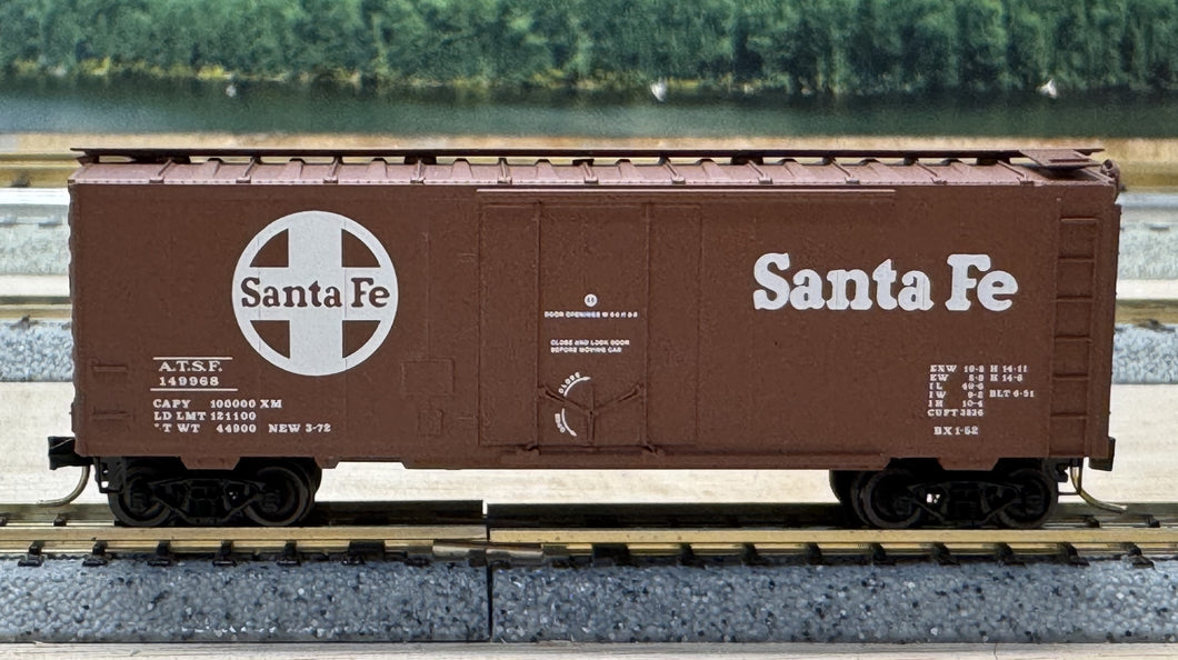 N Scale - MTL 21110 Santa Fe 40' Standard Plug Door Boxcar ATSF149968 N11305
