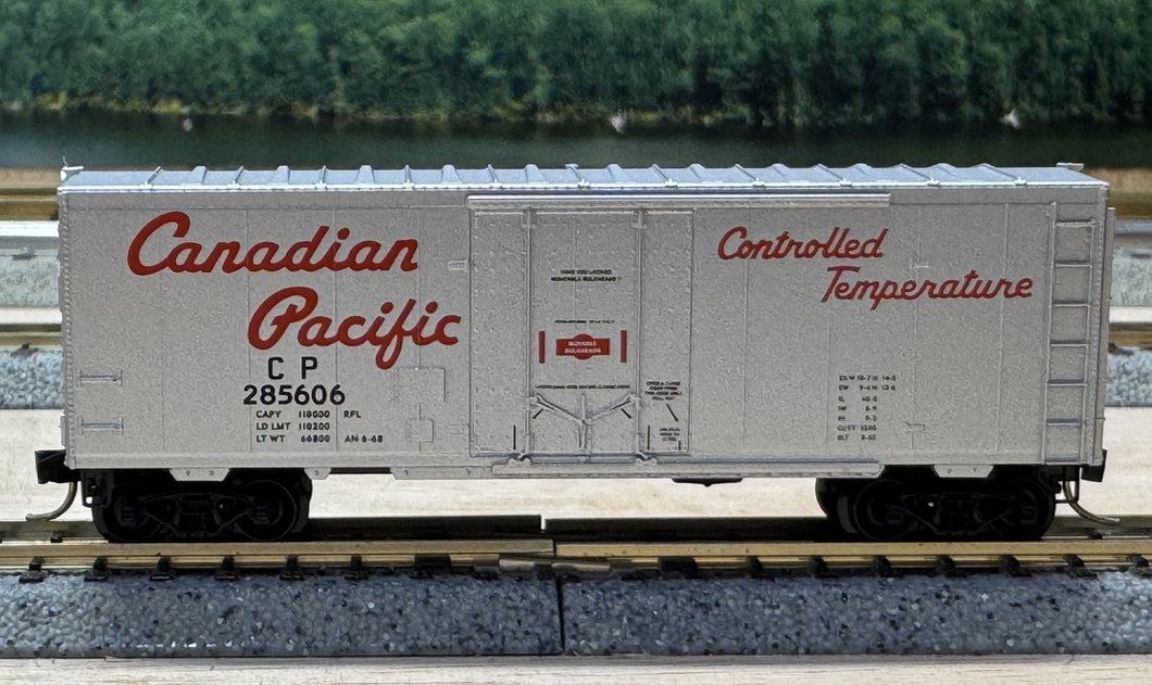 N Scale - MTL 74040 Canadian Pacific 40' Plug Door Boxcar CP285606 N11314