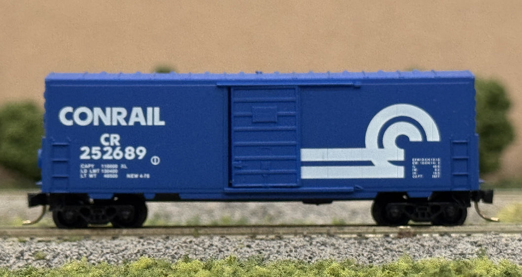 N Scale - MTL 24130 Conrail 40' Standard Single Door Boxcar CR252689 N11555