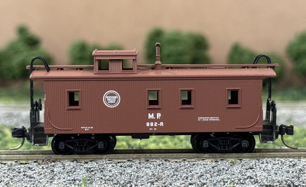 N Scale - MTL 51170 Cotton Belt 34' Wood Sheathed Caboose SLSW2223 N11583