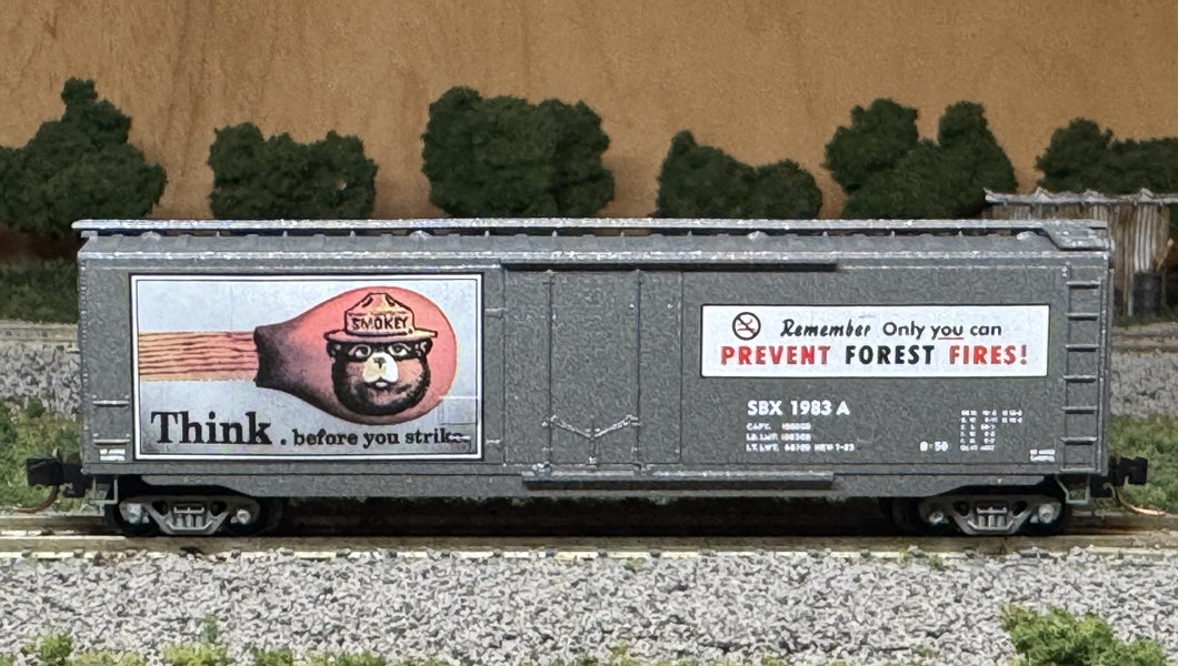 N Scale - MTL 03200405 Smokey Bear 50' Plug Door Boxcar Car #5 N11760
