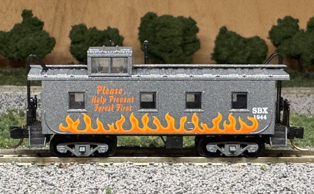 N Scale - MTL 10000260 Smokey Bear 36' Riveted Steel Caboose SBX1944 N11770