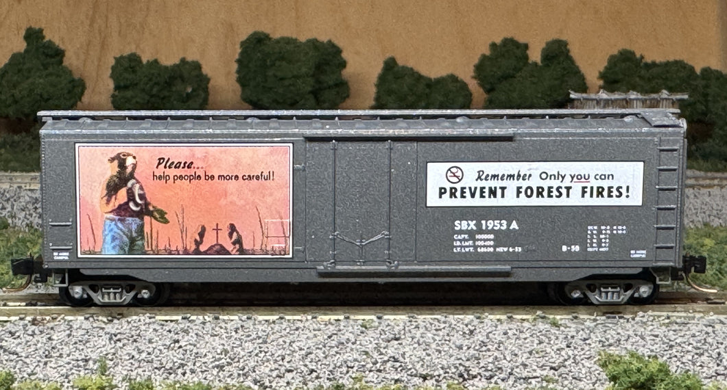 N Scale - MTL 03200401 Smokey Bear 50' Plug Door Boxcar Car #1 N11756