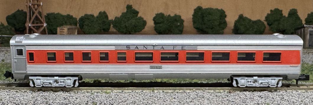 N Scale - Trix Santa Fe Streamlined Passenger Car #3152 N11777