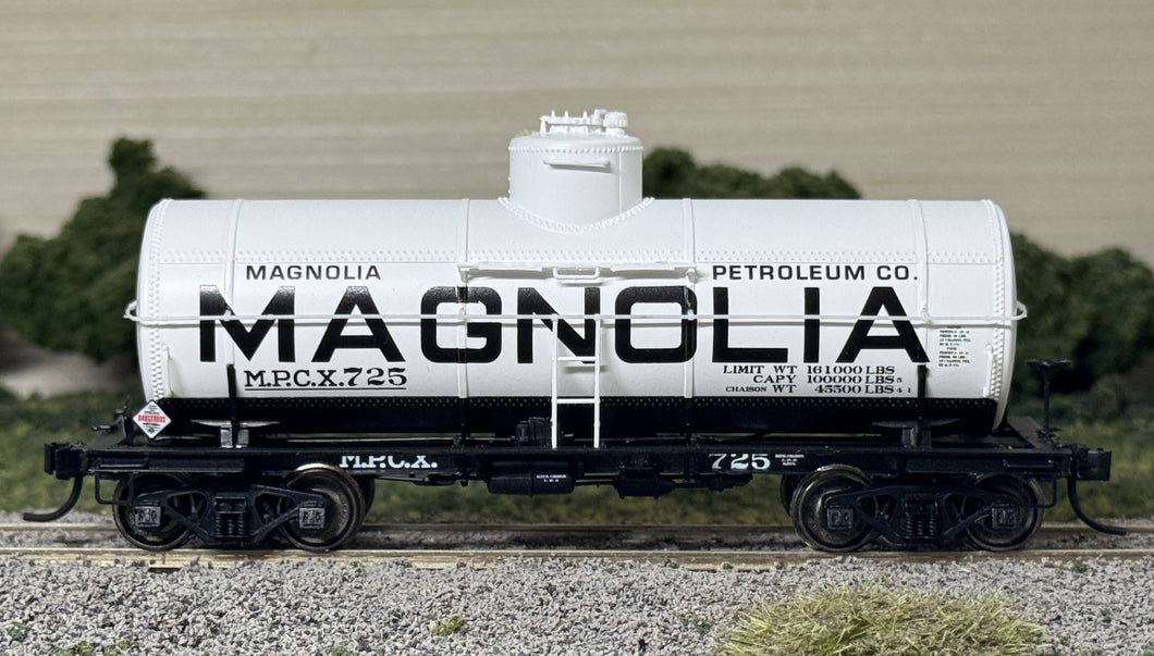 HO - Proto2000 23532 Magnolia 10k Gallon Single Dome Tank Car MPCX725 HO11909