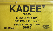 Load image into Gallery viewer, HO - Kadee 6005 Norfolk &amp; Western 50&#39; PS-1 Single Door Boxcar N&amp;W54821 HO11911
