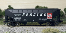 Load image into Gallery viewer, HO - Atlas 18912 Reading 2-Bay Offset Hopper RDG86239 HO11922
