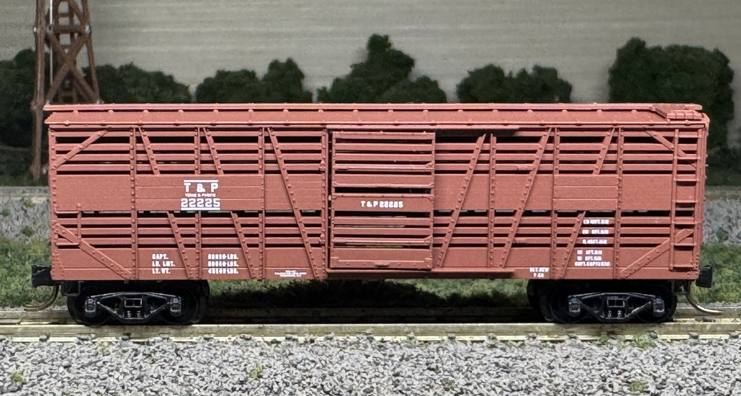 N Scale - Kadee 35110 Texas & Pacific 40' Despatch Stock Car T&P22225 N12127