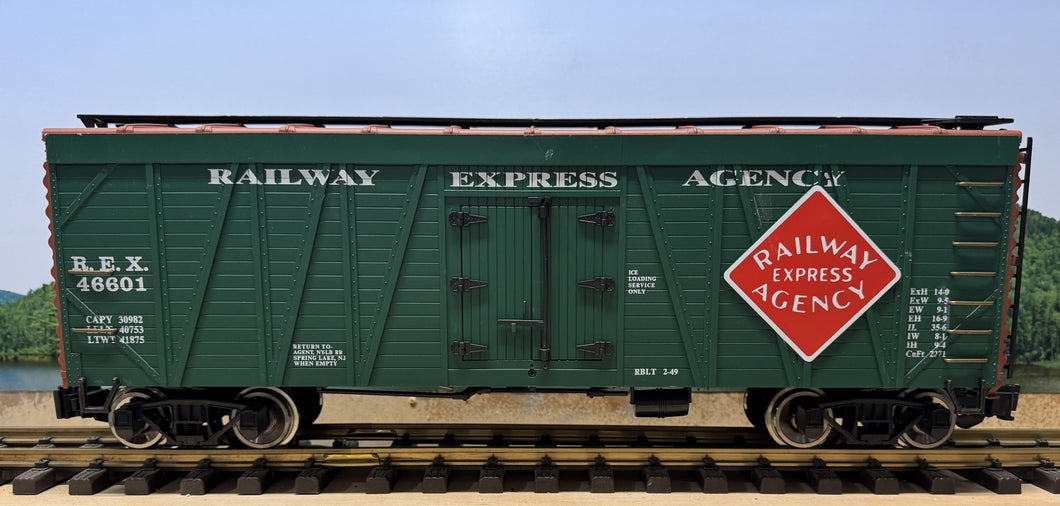 G Scale - Aristocraft (REA) Railway Express Agency 40' Wood Boxcar REX46601 G12353