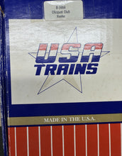 Load image into Gallery viewer, G Scale - USA Trains R1664 Clicquot Club Ginger Ales Wood Reefer NYDX1508 G12354
