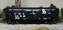 Load image into Gallery viewer, HO - Proto2000 23519 Chesapeake &amp; Ohio 50 Ton War Emergency Hopper C&amp;O55297

