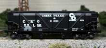 Load image into Gallery viewer, HO - Proto2000 23520 Chesapeake &amp; Ohio 50 Ton War Emergency Hopper C&amp;O55186
