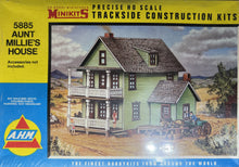 Load image into Gallery viewer, HO Scale - AHM 5885 Aunt Millie&#39;s House Building Kit (Sealed) HO9098
