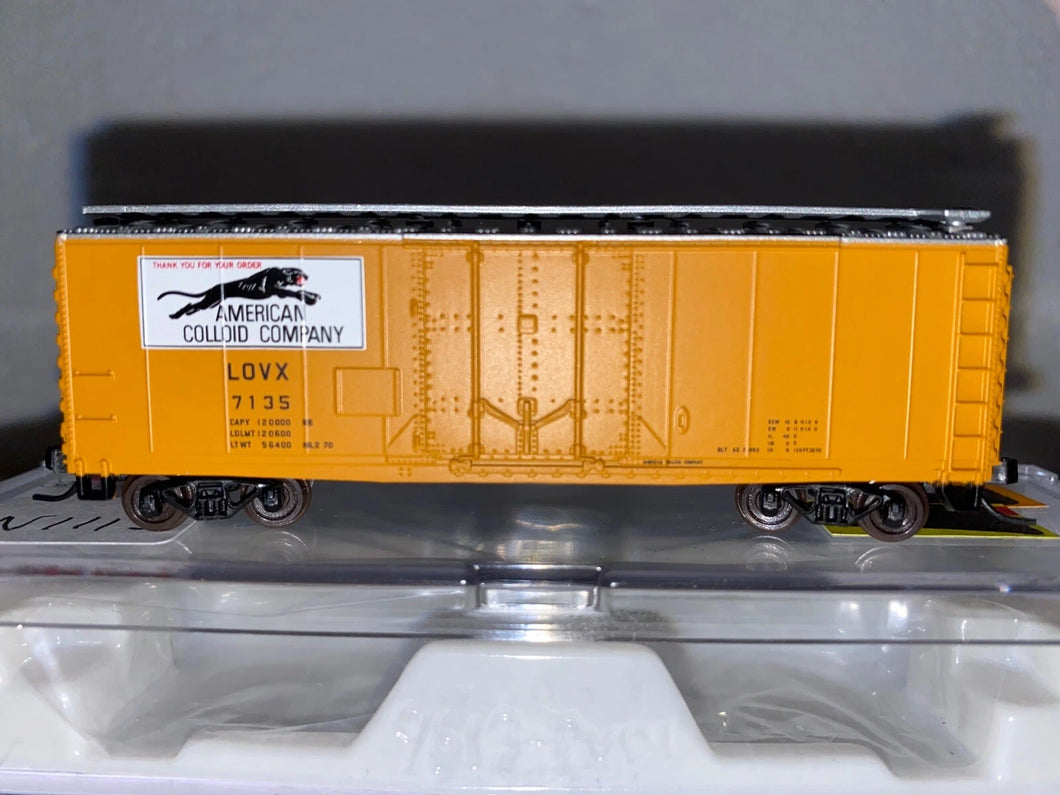 N Scale - Atlas 50002772 American Calloid 40' Plug Door Boxcar #7135 N1115