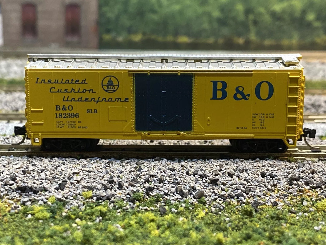 N Scale - Atlas 3319 Baltimore & Ohio 40' Plug Door Boxcar w/ MTL B&O 182396 N2864