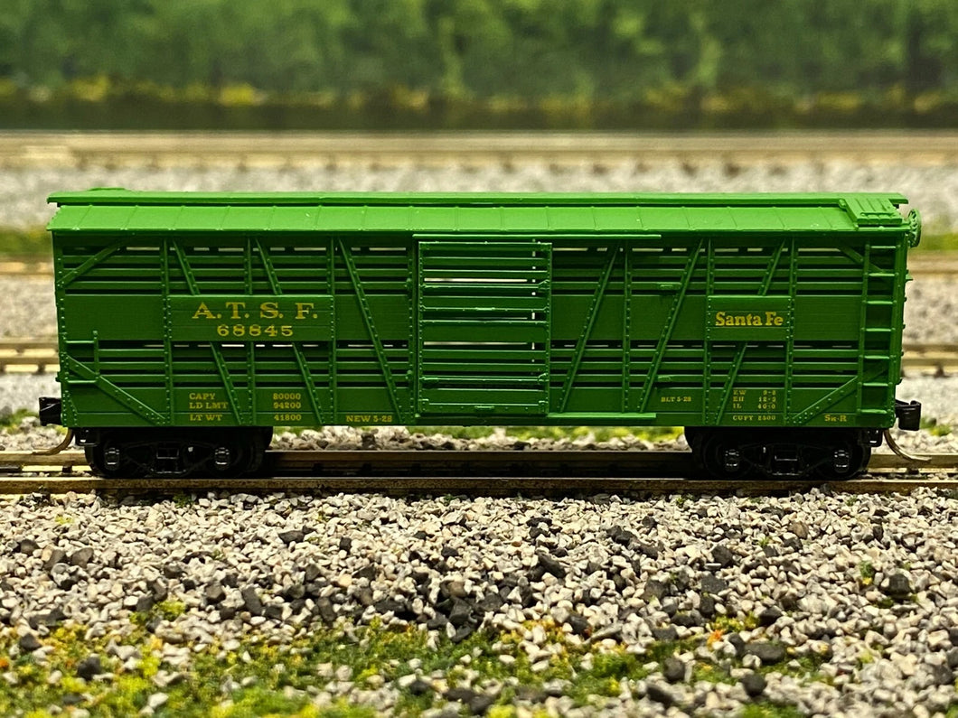 N Scale - MTL 35070 Santa Fe 40' Despatch Stock Car AT&SF 68845 N3948