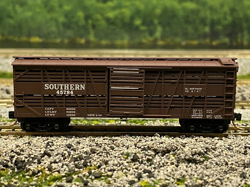 N Scale - MTL 35060 Southern 40' Despatch Stock Car SOU 45784 N4245