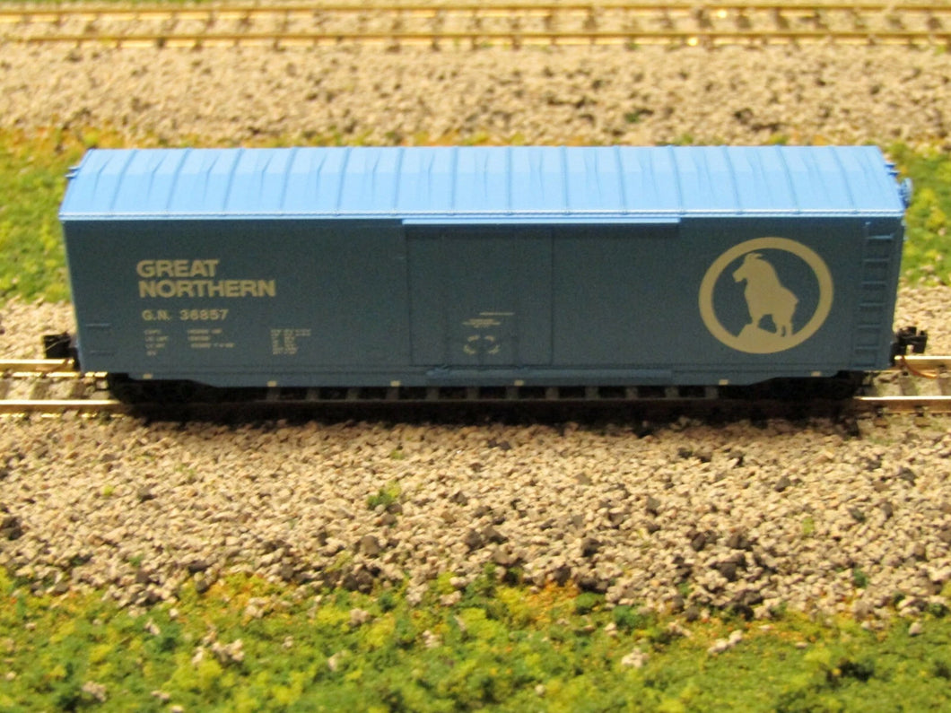 N - MTL 38270 Great Northern 50' Standard Plug Door Boxcar GN 36857 N1500