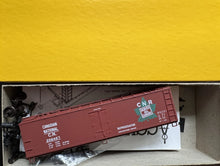 Load image into Gallery viewer, HO Scale - Accurail 4807 Canadian National 40&#39; Wood Reefer CN208467 HO11744
