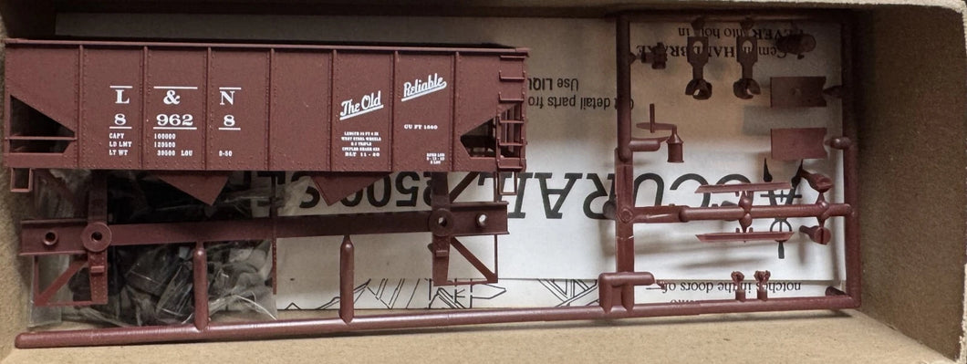 HO- AccuRail 2531 Louisville & Nashville USRA 55 Ton Hopper Kit L&N89628 HO11742