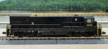 Load image into Gallery viewer, N Scale - Trix Pennsylvania Diesel Locomotive #6556 N11625
