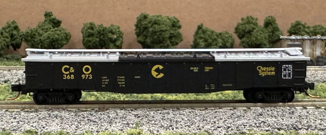 N - MTL 10600110 Chesapeake & Ohio 50' Gondola w/ Low Cover C&O368973 N11577