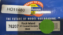 Load image into Gallery viewer, HO Scale - Athearn 76207 Rock Island 50&#39; Covered Gondola RI3846 HO11480
