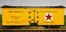 Load image into Gallery viewer, G Scale-USA Trains Pennsylvania Union Line 40&#39; Wood Sheathed Reefer #41256 G8386
