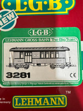 Load image into Gallery viewer, G Scale - LGB 3281 Pennsylvania Old Tyme Baggage Express Car #3081 G10907
