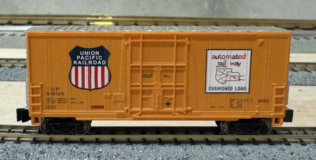 N Scale - Bachmann 71251 Union Pacific Hi-Cube Boxcar UP518125 N10902