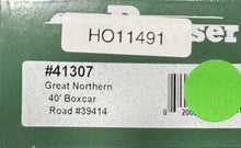 Load image into Gallery viewer, HO Scale - Bowser 41307 Great Northern 40&#39; Single Door Boxcar GN39414 HO11491
