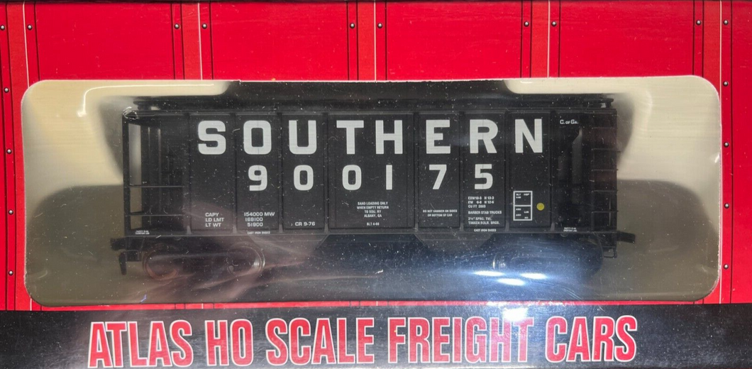 HO Scale - Atlas 1806 Southern PS-2 2-Bay Covered Hopper #900175 HO9078