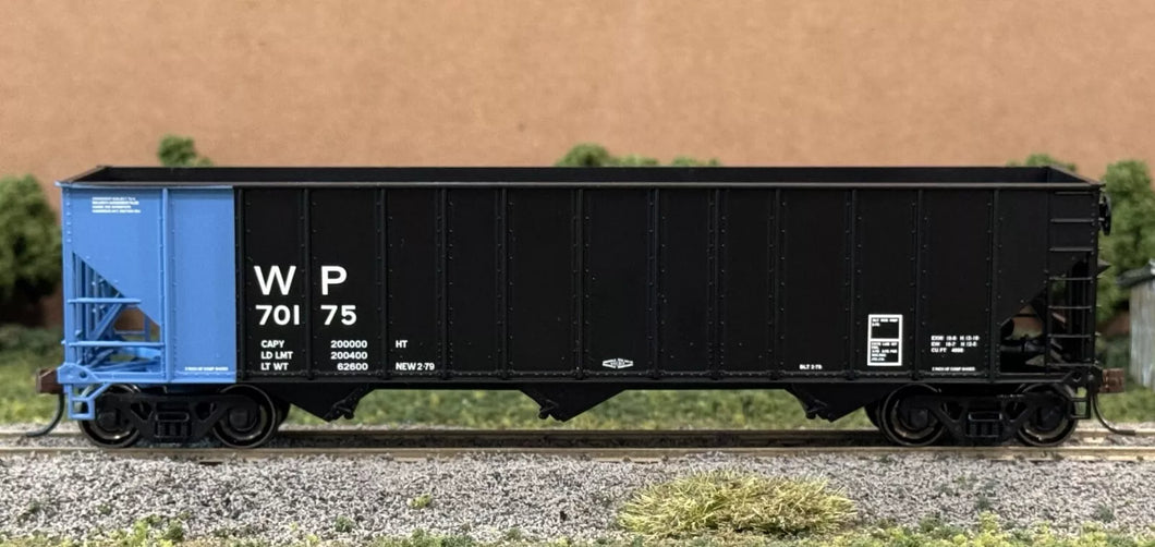 HO Scale- Bowser 41535 Western Pacific 100 Ton Rotary End Hopper WP70175 HO11594