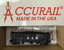 Load image into Gallery viewer, HO Scale - Accurail 7519 Norfolk &amp; Western 3-Bay Hopper w/ Load HO10780
