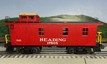 Load image into Gallery viewer, O Scale - Lionel 6-17605 Reading Railroad &quot;Standard O&quot; Caboose #17605 O9177
