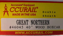 Load image into Gallery viewer, HO Scale-AccuRail 4605 Great Northern 40&#39; Single Door Wood Boxcar GN23589 HO7337
