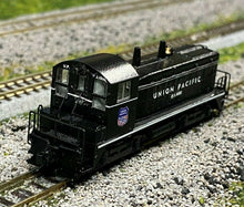 Load image into Gallery viewer, N Scale - BLI Union Pacific (Custom Painted) SW7 Switch w/ DCC &amp; Sound N4458
