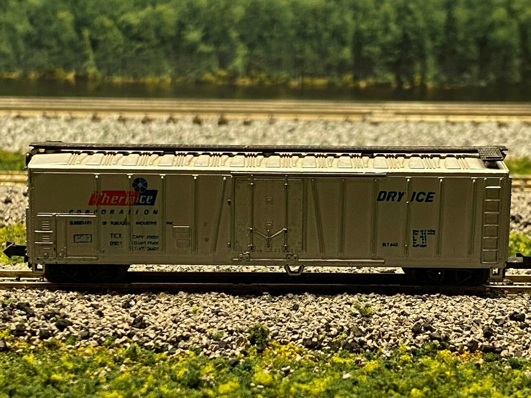 N Scale - AHM ThermIce Corporation 50' Refrigerated Car TICX 8903 N2032