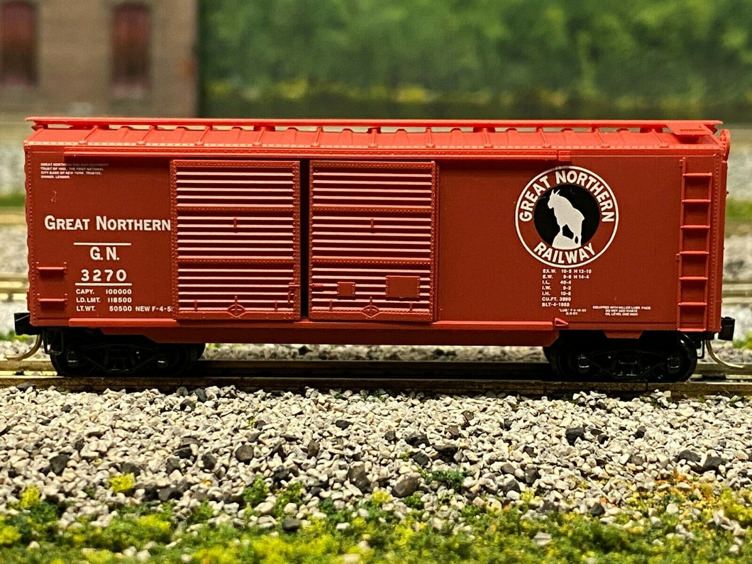 N Scale - MTL 23060 Great Northern 40' Double Door Boxcar GN 3270 N4298